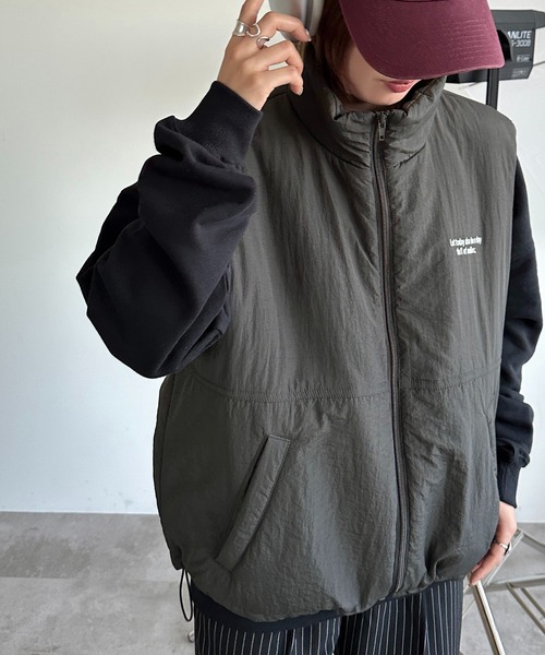apres jour mignon(アプレジュールミニョン)の「アソートダウンライクベスト【ZOZOTOWN限定アイテム】(ベスト・レディース・オレンジ/アイボリー/ダークブラウン/チャコールグレー/ブラック・フリー/X-LARGE)」の15枚目の写真