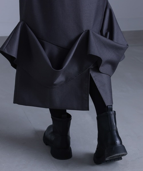 kOhAKU（コハク）の「『タックドレープナロースカート』（スカート・レディース・ブラック/グレー・2/1）」の18枚目の写真