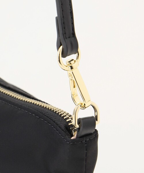 ショルダーバッグ・ポシェット MARTINCOKS Reve Blanc Cream PETITE REVE POCHETTE ポシェット（ショルダーバッグ）｜TOCCA