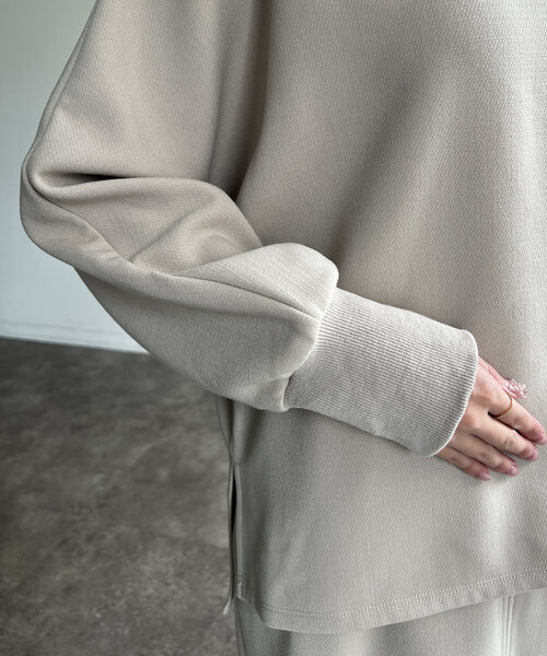 Chez toi（シェトワ）の「裏起毛ストレッチドルマンプルオーバー（Tシャツ/カットソー・レディース・オレンジ/ブラック/グレイッシュベージュ・FREE）」の6枚目の写真