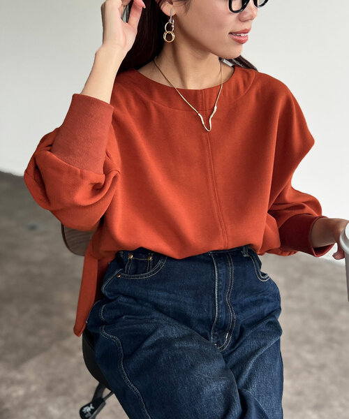 Chez toi（シェトワ）の「裏起毛ストレッチドルマンプルオーバー（Tシャツ/カットソー・レディース・オレンジ/ブラック/グレイッシュベージュ・FREE）」の12枚目の写真