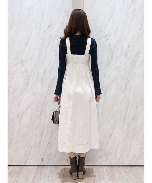 MERCURYDUO（マーキュリーデュオ）の「デニムフラワーモチーフジャンスカ【セットアップ着用可】（ワンピース・レディース・オフホワイト/インディゴブルー・SMALL/MEDIUM）」の5枚目の写真