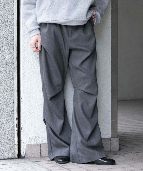 SENSE OF PLACE by URBAN RESEARCH(センスオブプレイスバイアーバンリサーチ)の「ウールライクランダムタックパンツ(その他パンツ・メンズ・ブラック/グレー・LARGE/MEDIUM)」の19枚目の写真