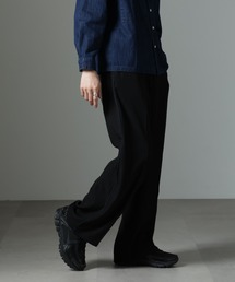 NANO universe（ナノユニバース）の「サイドラインイージースラックス（スラックス）」