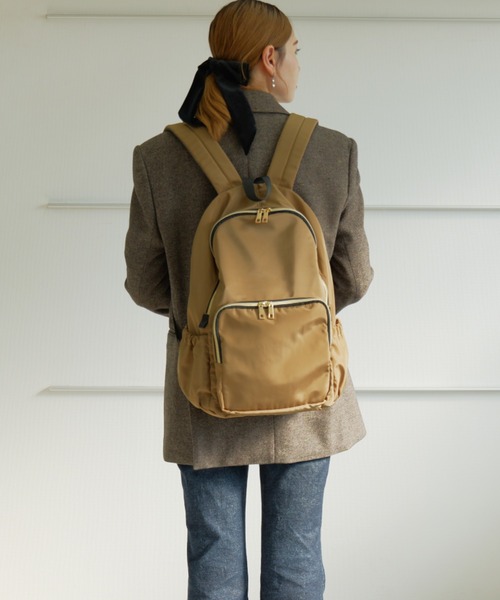 Rename（リネーム）の「Rename ゴールドファスナーマルチポケット デイバッグ（バックパック/リュック・レディース・ブラック/モカ・FREE）」の9枚目の写真