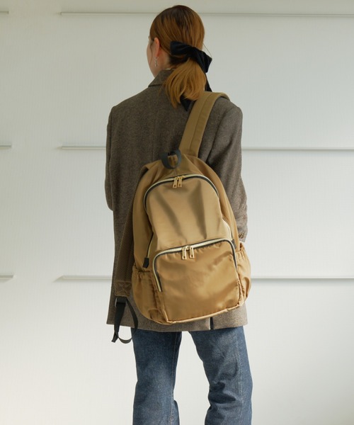 Rename（リネーム）の「Rename ゴールドファスナーマルチポケット デイバッグ（バックパック/リュック・レディース・ブラック/モカ・FREE）」の8枚目の写真