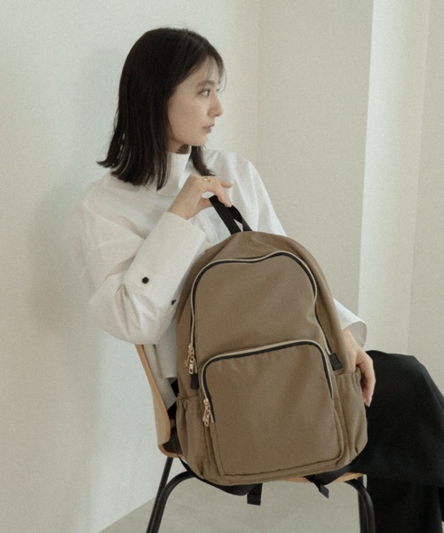 Rename（リネーム）の「Rename ゴールドファスナーマルチポケット デイバッグ（バックパック/リュック・レディース・ブラック/モカ・FREE）」の21枚目の写真