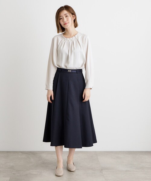 grove(グローブ)の「◆パール調タックブラウス(シャツ/ブラウス・レディース・ナチュラル/オフホワイト・03/02/01/04/05)」の7枚目の写真