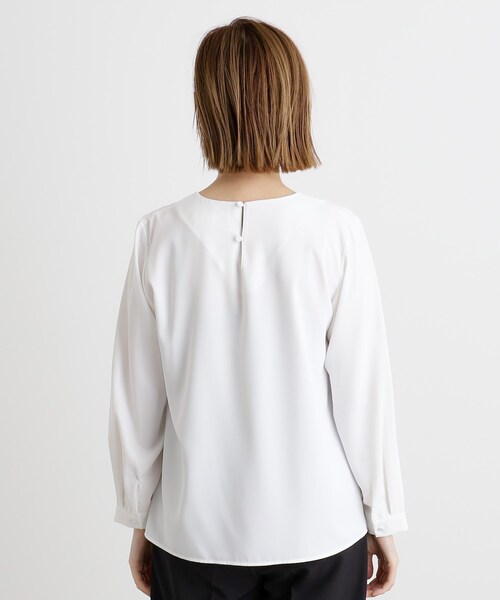 grove(グローブ)の「◆パール調タックブラウス(シャツ/ブラウス・レディース・ナチュラル/オフホワイト・03/02/01/04/05)」の11枚目の写真
