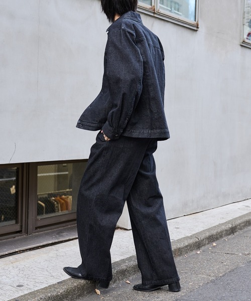 COLONY 2139(コロニートゥーワンスリーナイン)の「2タックストレートデニムスラックス(デニムパンツ・メンズ・ブラック/インディゴブルー・LARGE/MEDIUM)」の12枚目の写真