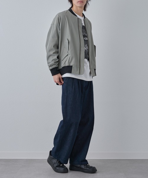 COLONY 2139(コロニートゥーワンスリーナイン)の「2タックストレートデニムスラックス(デニムパンツ・メンズ・ブラック/インディゴブルー・LARGE/MEDIUM)」の16枚目の写真