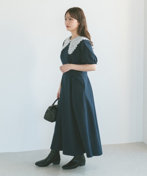 ECREL(エクレール)の「エンブロイダリーカラーパフスリーブワンピース(ワンピース・レディース・ネイビー/グレー・FREE)」の14枚目の写真