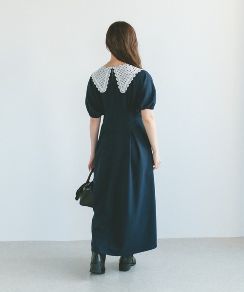 ECREL(エクレール)の「エンブロイダリーカラーパフスリーブワンピース(ワンピース・レディース・ネイビー/グレー・FREE)」の15枚目の写真