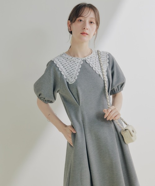 ECREL(エクレール)の「エンブロイダリーカラーパフスリーブワンピース(ワンピース・レディース・ネイビー/グレー・FREE)」の22枚目の写真