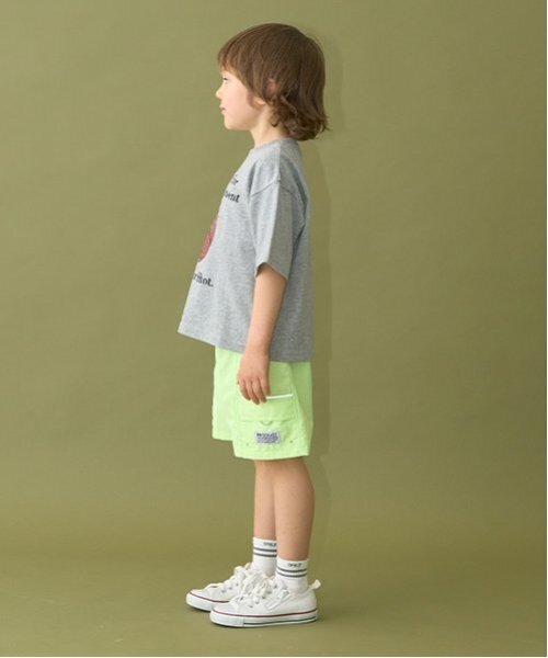 b・ROOM(ビールーム)の「【撥水加工】4分丈パンツ【子供服】【キッズ】【男の子】【女の子】(その他パンツ・キッズ・ブラック/ブルー系その他2/ライトピンク/レッド/シルバーグレー/ライトカーキ/レモンイエロー/ラベンダー/パープル/ベージュ・110cm/140cm/120cm/100cm/130cm)」の22枚目の写真