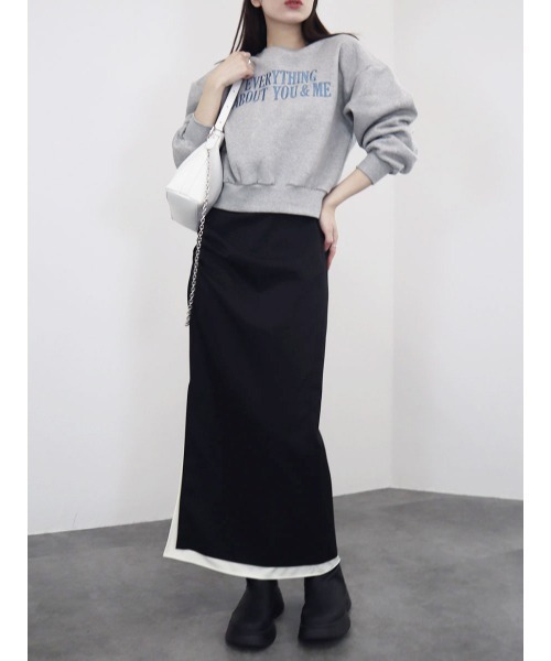 Reurie'(レウリィ)の「フロントロゴスウェット / 長袖 クルーネック パーカー プルオーバー カレッジロゴ風 英字 刺繍 カジュアル ベーシック 配色デザイン(スウェット・レディース・ネイビー/アイボリー/ライトグレー・FREE)」の6枚目の写真