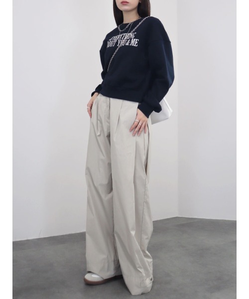 Reurie'(レウリィ)の「フロントロゴスウェット / 長袖 クルーネック パーカー プルオーバー カレッジロゴ風 英字 刺繍 カジュアル ベーシック 配色デザイン(スウェット・レディース・ネイビー/アイボリー/ライトグレー・FREE)」の12枚目の写真