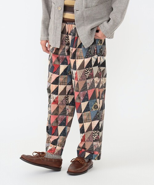 BEAMS PLUS(ビームスプラス)の「パッチワーク プリント 2プリーツ リラックス トラウザーズ(スラックス・メンズ・その他・L/M/S)」の6枚目の写真