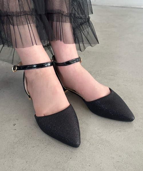 MYMOOD.(マイムード)の「グリッターストラップパンプス パーティーシューズ(パンプス・レディース・シルバー/ブラック・23.5cm/24.5cm)」の15枚目の写真