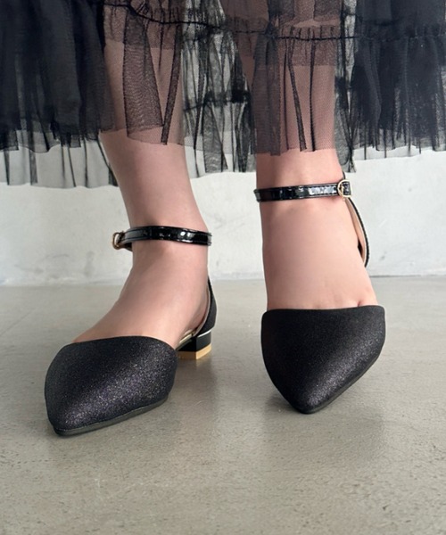 MYMOOD.(マイムード)の「グリッターストラップパンプス パーティーシューズ(パンプス・レディース・シルバー/ブラック・23.5cm/24.5cm)」の17枚目の写真
