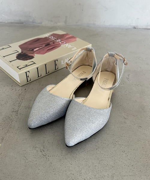 MYMOOD.(マイムード)の「グリッターストラップパンプス パーティーシューズ(パンプス・レディース・シルバー/ブラック・23.5cm/24.5cm)」の20枚目の写真