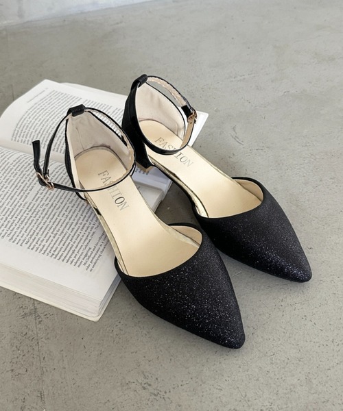 MYMOOD.(マイムード)の「グリッターストラップパンプス パーティーシューズ(パンプス・レディース・シルバー/ブラック・23.5cm/24.5cm)」の12枚目の写真