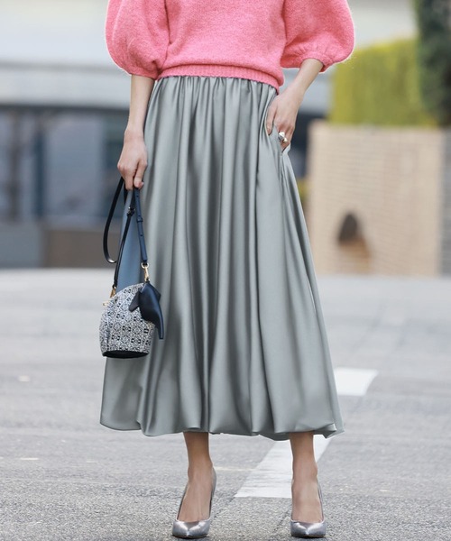 ELFRANK（エルフランク）の「サテンロングバルーンスカート（スカート・レディース・モカ/アイボリー/ブラック/ブルーグレー・FREE）」の16枚目の写真