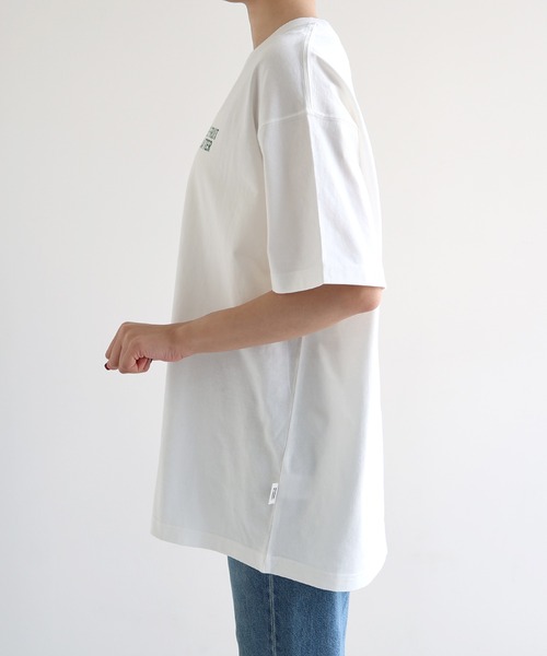 ANME（アンメ）の「FRUIT PLATTERロゴプリント半袖Tシャツ（Tシャツ/カットソー・レディース・ホワイト系その他3/ホワイト系その他/ホワイト系その他4/ホワイト系その他2・XXL/L/M/XL）」の20枚目の写真
