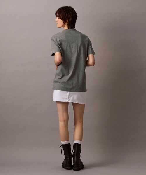 Calvin Klein(カルバン・クライン)の「【ユニセックス】モノロゴ Tシャツ(Tシャツ/カットソー・メンズ・ブラック/グレー/ホワイト/ブルー系その他/レッド/ピンク/ブルー系その他2/イエロー系その他・S/M/XL/L/XS)」の15枚目の写真