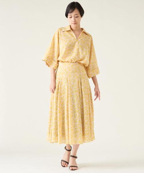 美品！martiniqueマルティニーク フラワープリントスカート紫陽花アジサイ 美品！martiniqueマルティニーク フラワープリントスカート