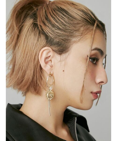 EVRIS（エヴリス）の「SUNNY MOTIFデザインピアス（ピアス（両耳用）・レディース・シルバー/ゴールド・FREE）」の17枚目の写真