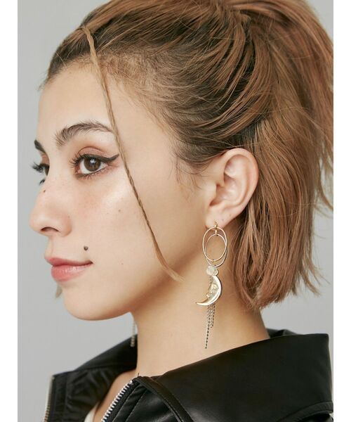 EVRIS（エヴリス）の「SUNNY MOTIFデザインピアス（ピアス（両耳用）・レディース・シルバー/ゴールド・FREE）」の16枚目の写真