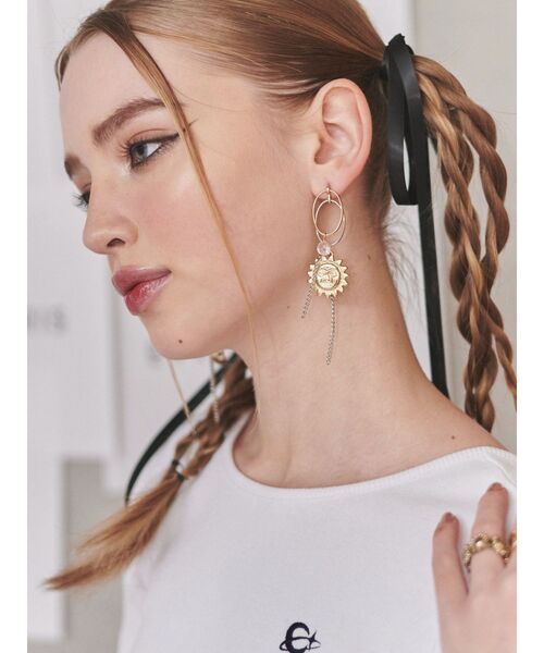 EVRIS（エヴリス）の「SUNNY MOTIFデザインピアス（ピアス（両耳用）・レディース・シルバー/ゴールド・FREE）」の13枚目の写真