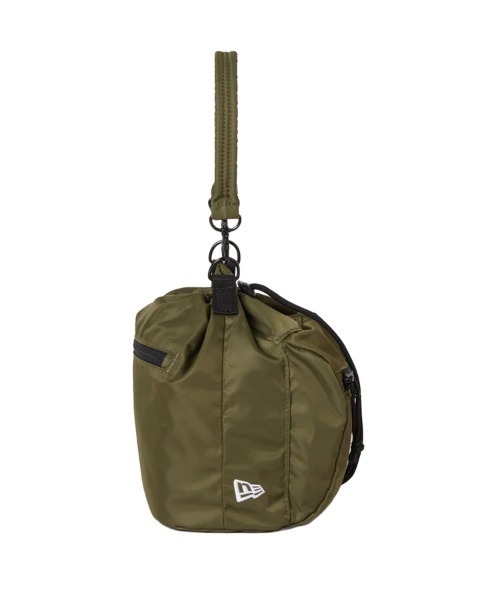 NEW ERA（ニューエラ）の「【NEW ERA】2WAY ドローストリング ポーチ 3L ナイロンツイル [SSL]（ショルダーバッグ・レディース・オリーブ・F）」の8枚目の写真