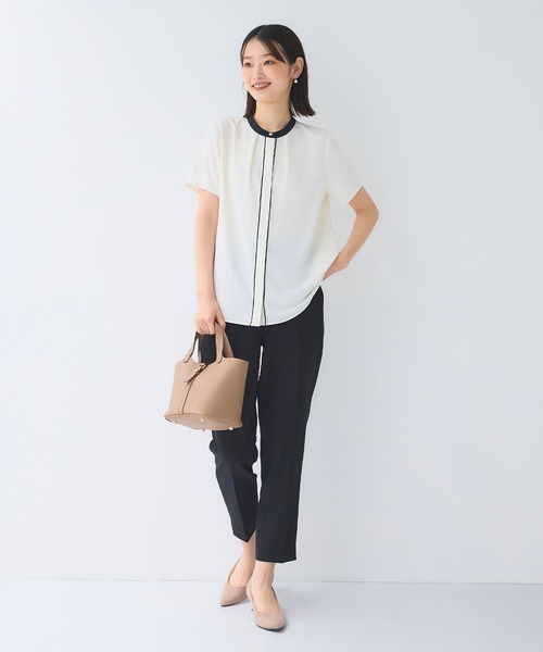 CROSS FUNCTION（クロスファンクション）の「《シワになりにくい》正解シルキードライ配色半袖ブラウス【CF/クロスファンクション】（シャツ/ブラウス・レディース・オフホワイト/ライトグレー・L/M/LL）」の9枚目の写真