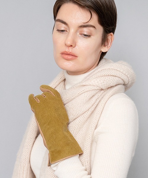 LE VERNIS（ル・ベルニ）の「LE VERNIS(ル・ベルニ)Corduroy gloves（手袋・レディース・ライトグリーン・FREE）」の10枚目の写真