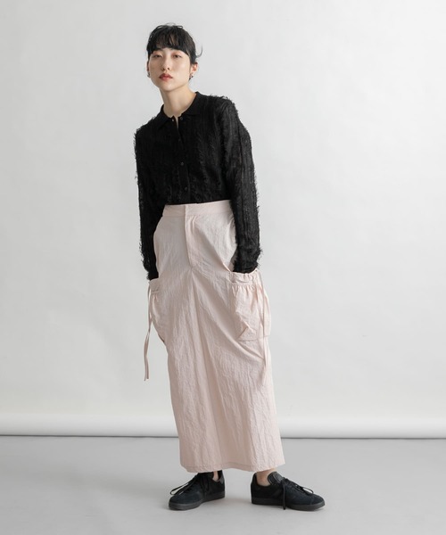 KBF(ケイビーエフ)の「ポケットディティールカーゴスカート(スカート・レディース・ライトグレー/ライトピンク/ブラック・ONE)」の15枚目の写真