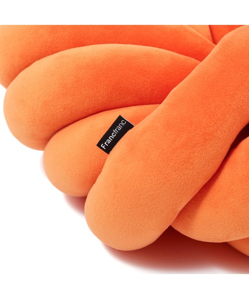 Francfranc（フランフラン）の「ブレイド クッション ツイスト オレンジ（クッション/クッションカバー・レディース・オレンジ・FREE）」の4枚目の写真