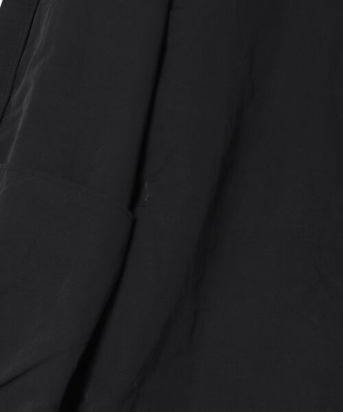 FIRST DOWN(ファーストダウン)の「FIRST DOWN TRACK JKT(ナイロンジャケット・メンズ・ブラック/レオパード・M/L/XL)」の5枚目の写真