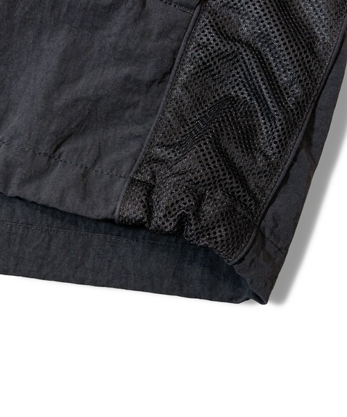 FIRST DOWN(ファーストダウン)の「FIRST DOWN TRACK JKT(ナイロンジャケット・メンズ・ブラック/レオパード・M/L/XL)」の9枚目の写真