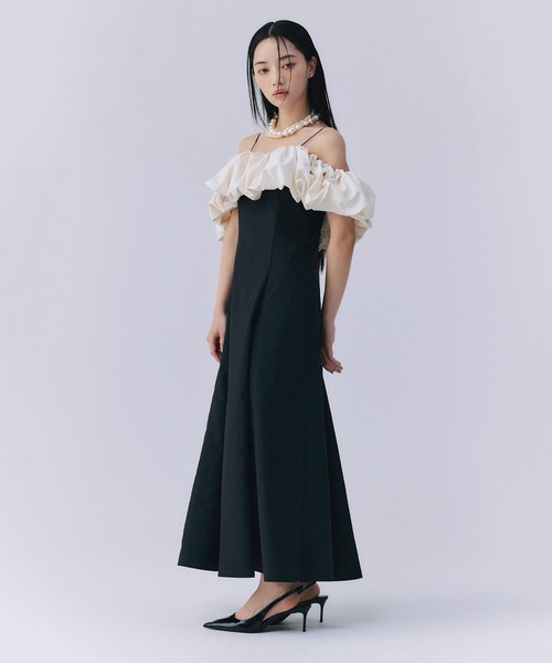※本日で出品停止【新品未使用】eimy ギャザーフリルオフショルワンピース セール】ギャザーフリルオフショルワンピース(ワンピース