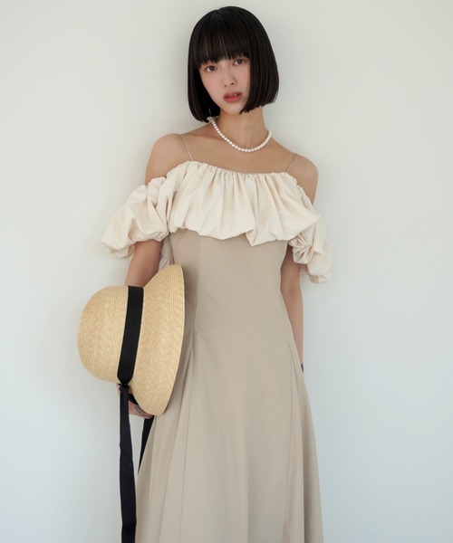 ※本日で出品停止【新品未使用】eimy ギャザーフリルオフショルワンピース セール】ギャザーフリルオフショルワンピース(ワンピース