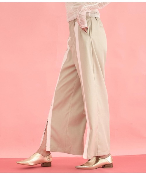 Settimissimo（セッティミッシモ）の「センターライン ホックデザイン スリット パンツ（その他パンツ・レディース・ダークグレー/ベージュ・FREE）」の4枚目の写真