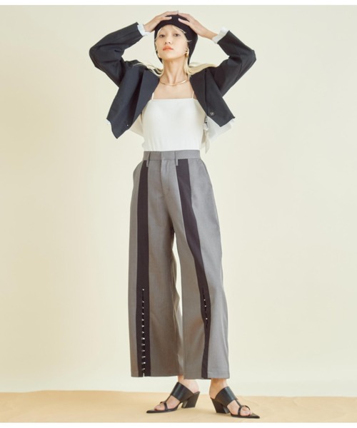 Settimissimo（セッティミッシモ）の「センターライン ホックデザイン スリット パンツ（その他パンツ・レディース・ダークグレー/ベージュ・FREE）」の21枚目の写真