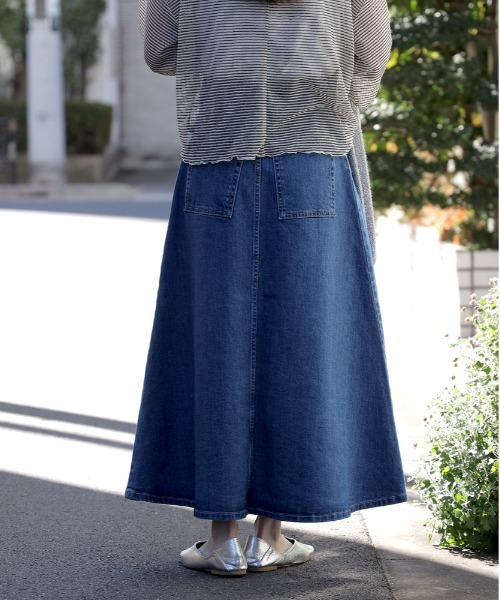 SOMETHING（サムシング）の「【SOMETHING】スプレッドスカート（スカート・レディース・ダークインディゴブルー・M/L）」の3枚目の写真