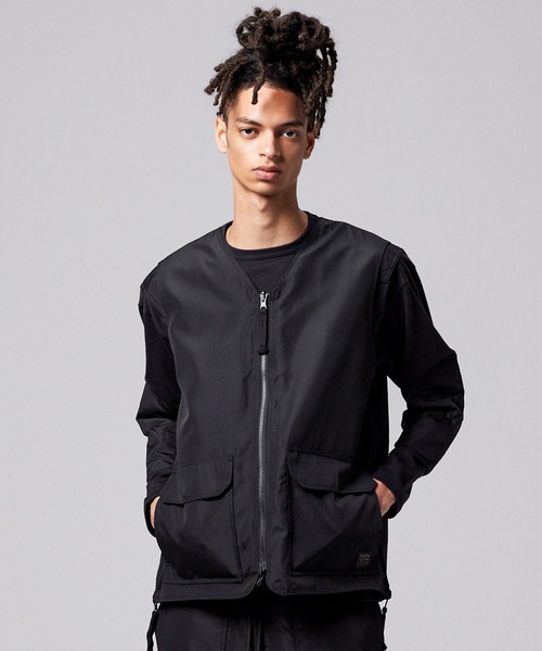 TAION（タイオン）の「【TAION(タイオン)】〈ユニセックス〉ノンダウン ミリタリー リバーシブル Vネック ベスト（ベスト・メンズ・その他3/オフホワイト/ブラック/ダークネイビー/ダークグリーン系/オリーブ/ダークオリーブ・M/S/L/XL）」の3枚目の写真