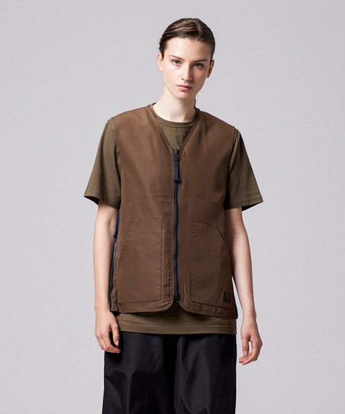 TAION（タイオン）の「【TAION(タイオン)】〈ユニセックス〉ノンダウン ミリタリー リバーシブル Vネック ベスト（ベスト・メンズ・その他3/オフホワイト/ブラック/ダークネイビー/ダークグリーン系/オリーブ/ダークオリーブ・M/S/L/XL）」の14枚目の写真