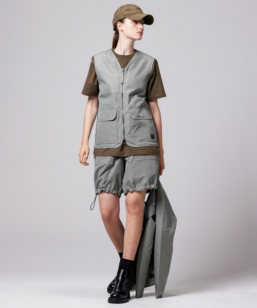 TAION（タイオン）の「【TAION(タイオン)】〈ユニセックス〉ノンダウン ミリタリー リバーシブル Vネック ベスト（ベスト・メンズ・その他3/オフホワイト/ブラック/ダークネイビー/ダークグリーン系/オリーブ/ダークオリーブ・M/S/L/XL）」の19枚目の写真