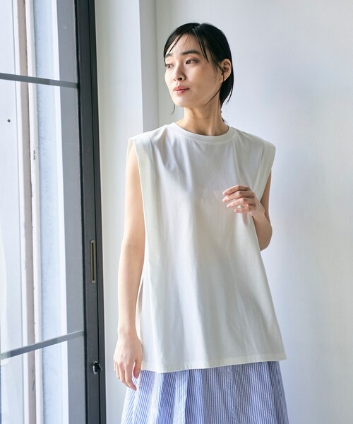 RONEL(ロネル)の「スムース ショルダータック ノースリーブプルオーバー(Tシャツ/カットソー・レディース・モカ/ダークブラウン/ブラック/ホワイト・S/M)」の19枚目の写真