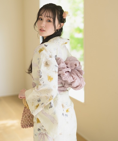 CELEN(セレン)の「【1人で着られる浴衣4点セット】浴衣・兵児帯・腰紐2本《夏宵浴衣》(浴衣・レディース・ネイビー系/ホワイト系/アイボリー系1/アイボリー系2/ブルー系/ブラック系1/グレー系/ブラック系2・FREE)」の17枚目の写真